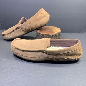 UGG Alder Mens Suede Slip-On Chestnut Wool Footbed Slipper Shoes Size 9.